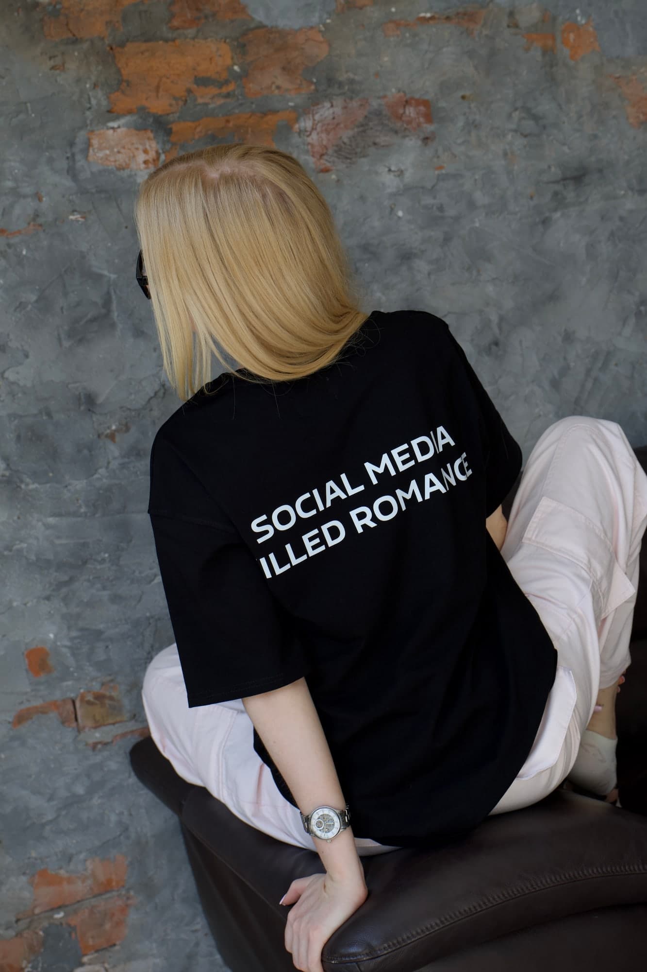 Футболка «Social Media Killed Romance»